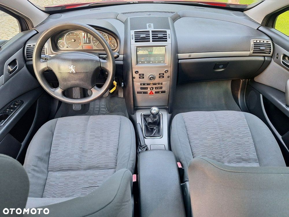 Peugeot 407 - 5