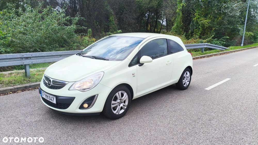 Opel Corsa 1.4 16V Active - 8
