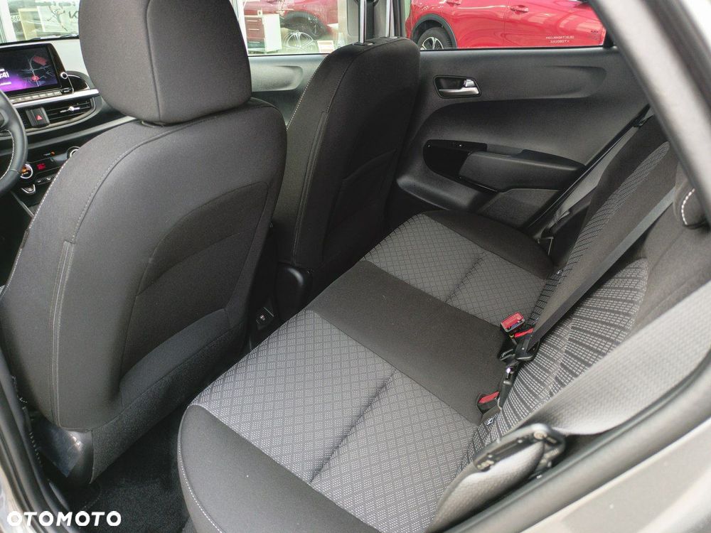 Kia Picanto - 12