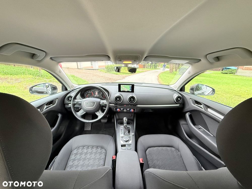 Audi A3 Sportback 1.2 TFSI Attraction S tronic - 20