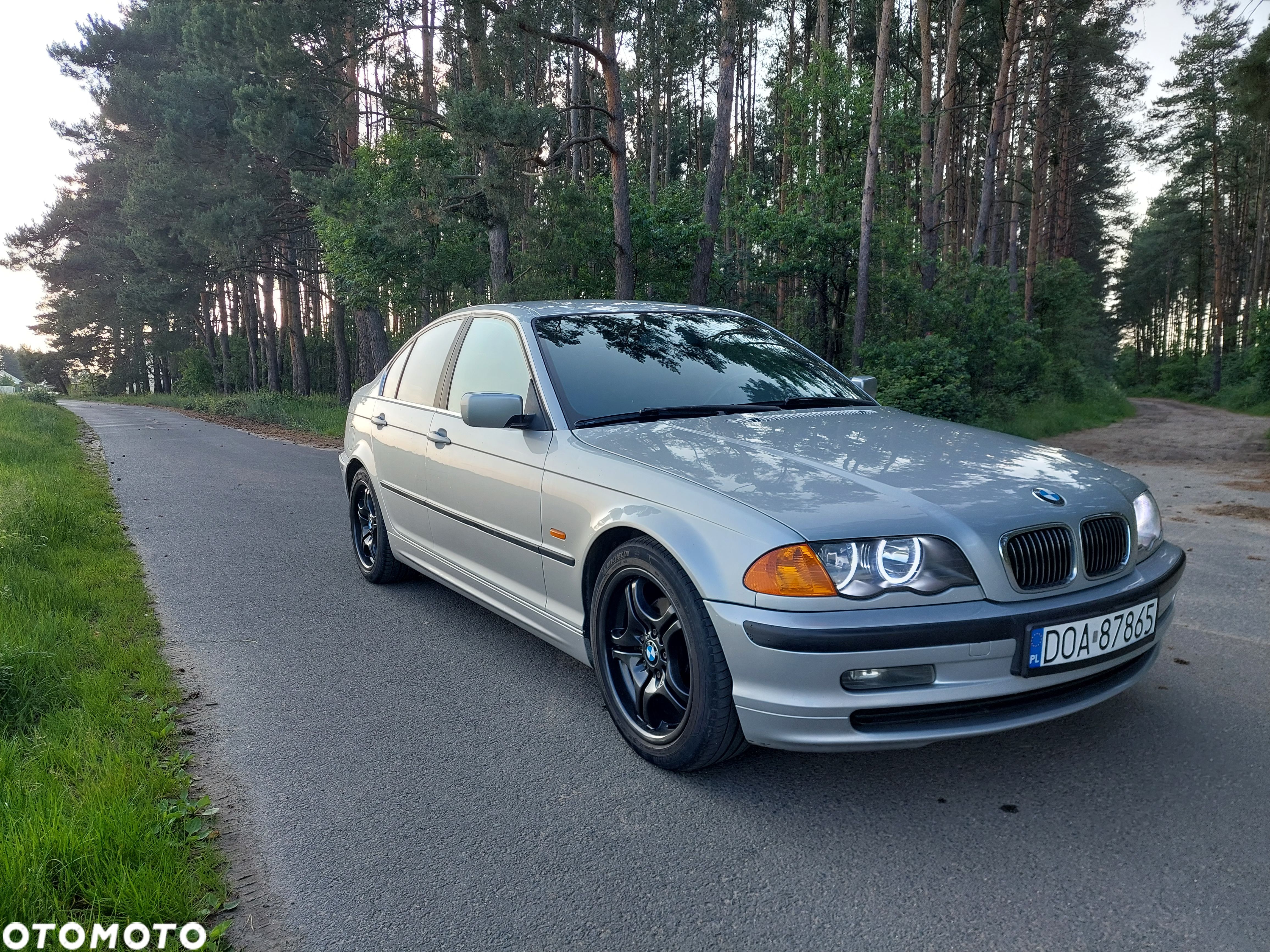 BMW Seria 3 320i - 1