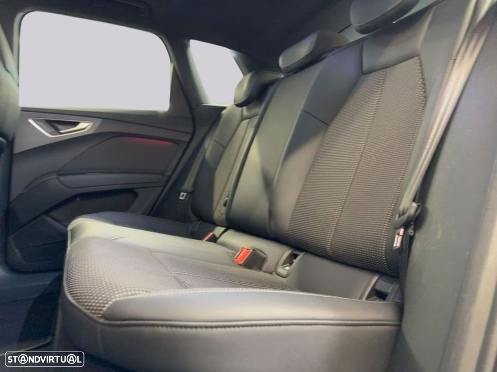 Audi Q4 e-tron - 10