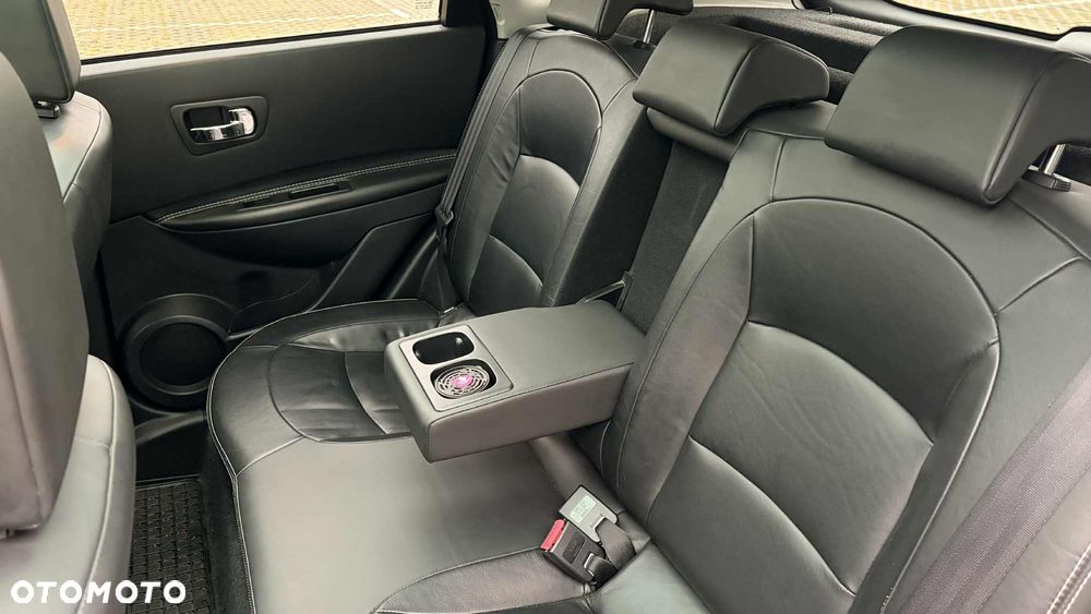 Nissan Qashqai 2.0 4x4 Tekna Premium - 28