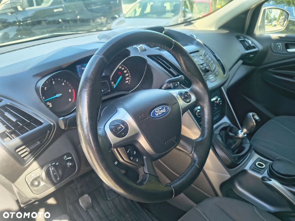 Ford Kuga 2.0 TDCi 2x4 Champions Edition - 27
