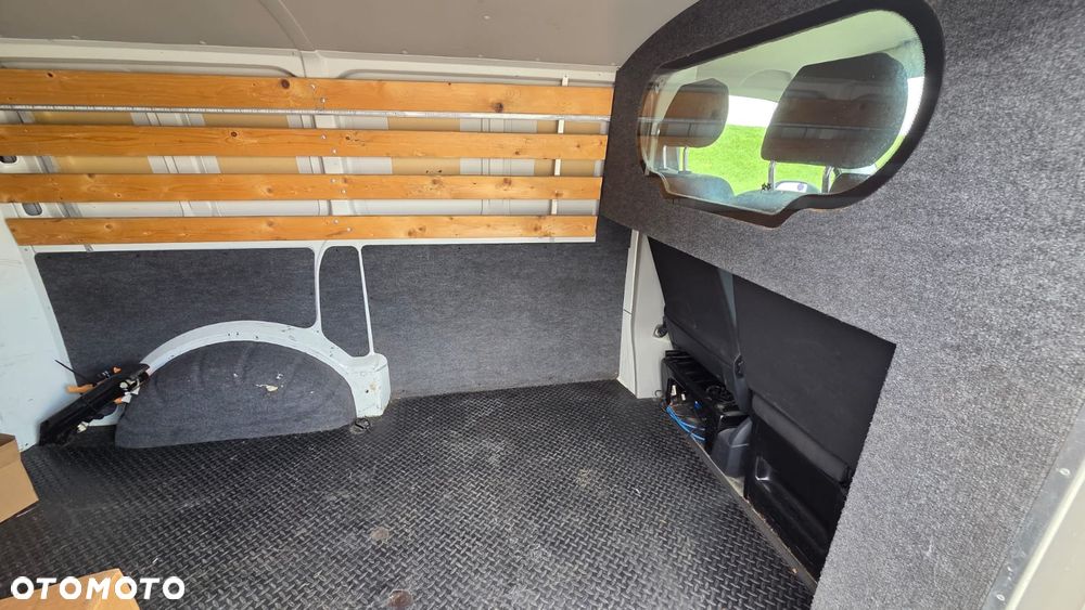 Volkswagen Transporter T6 - 19