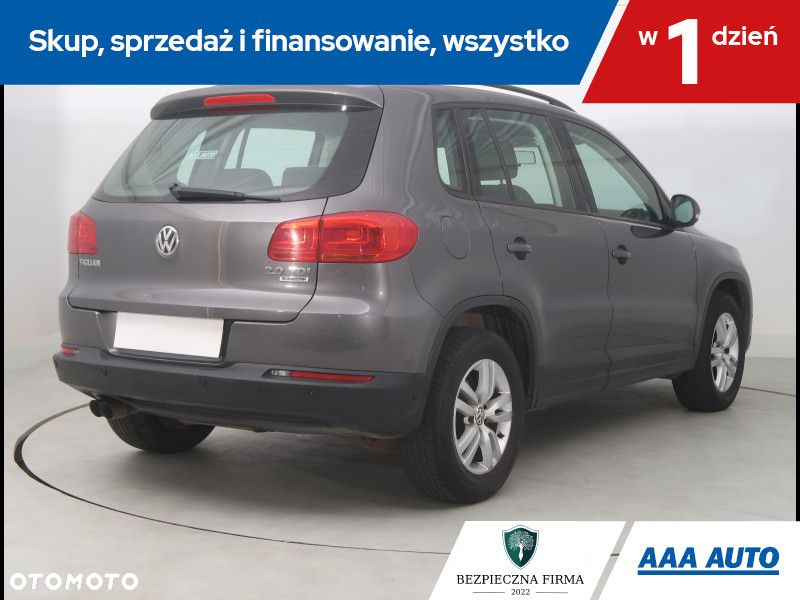 Volkswagen Tiguan - 6