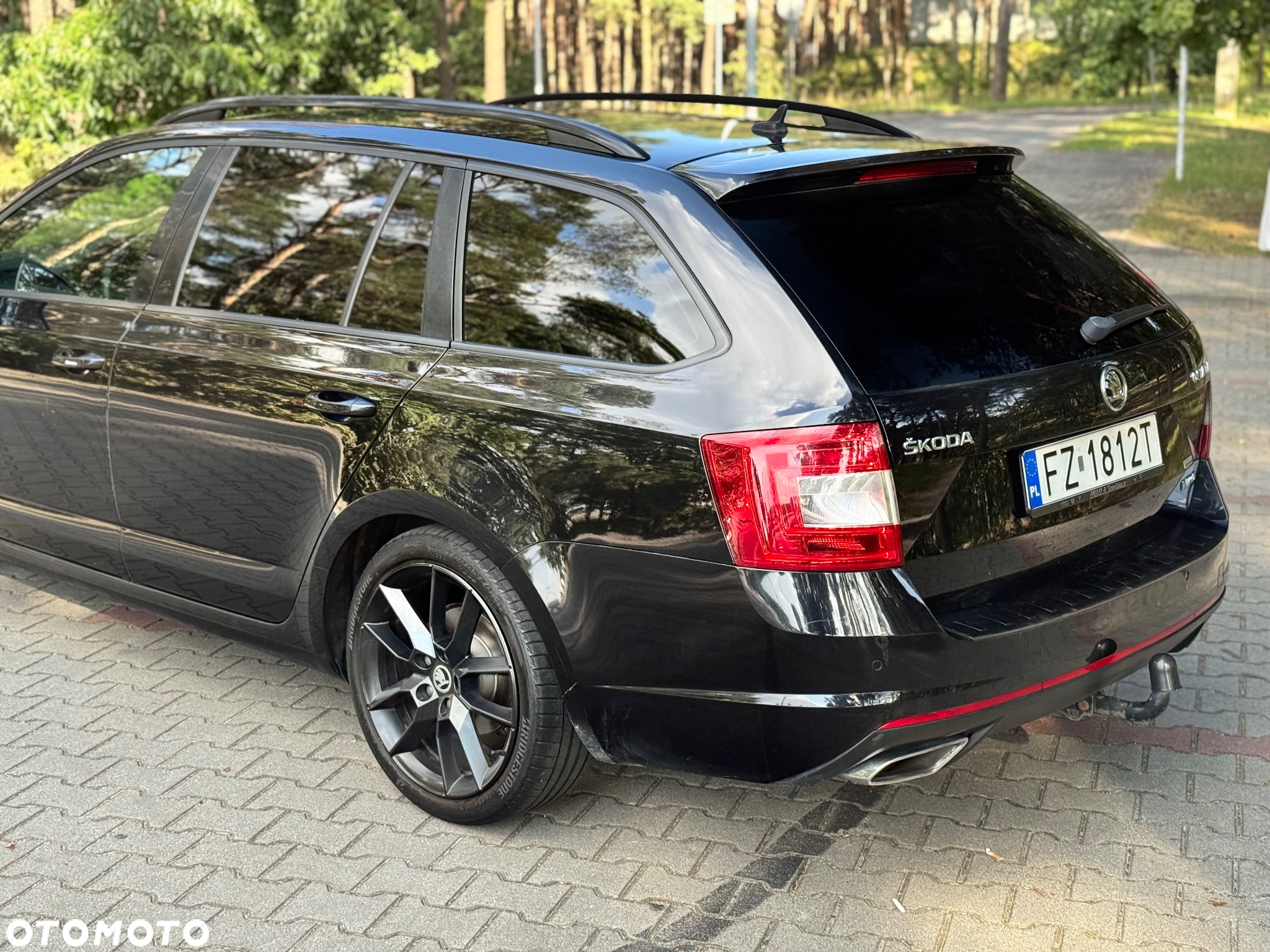 Skoda Octavia Combi 2.0 TDI RS - 9