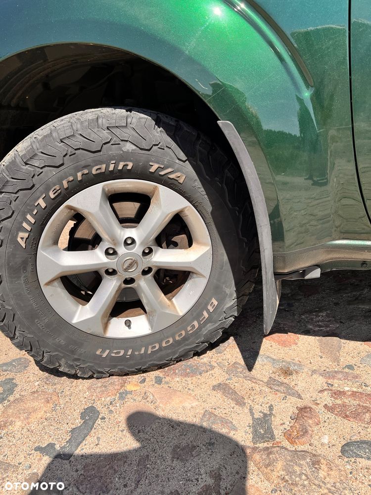 Nissan Navara 2.5 D SE - 9