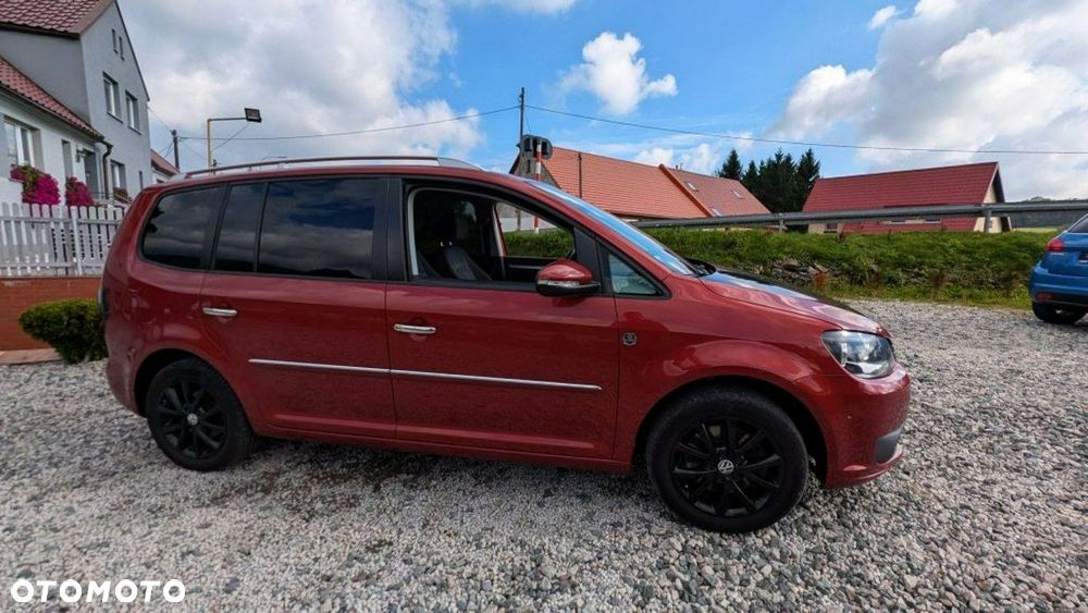 Volkswagen Touran - 13