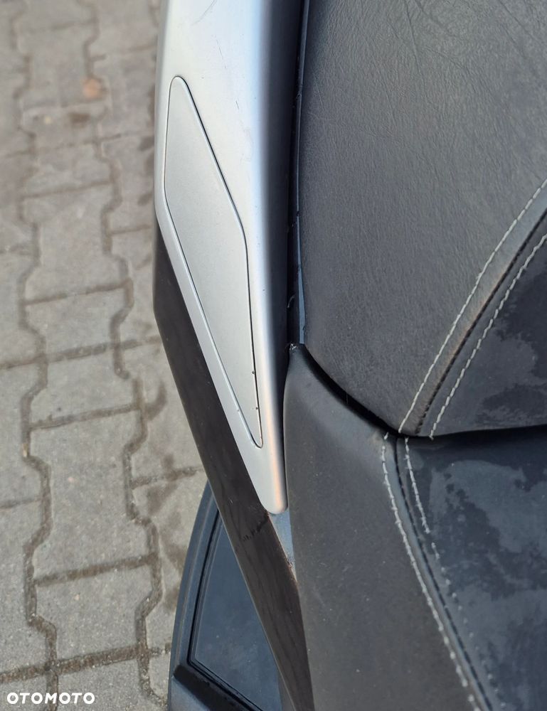 Peugeot Satelis - 14