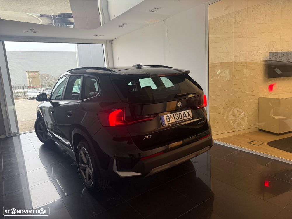 BMW X1 sDrive18i - 4