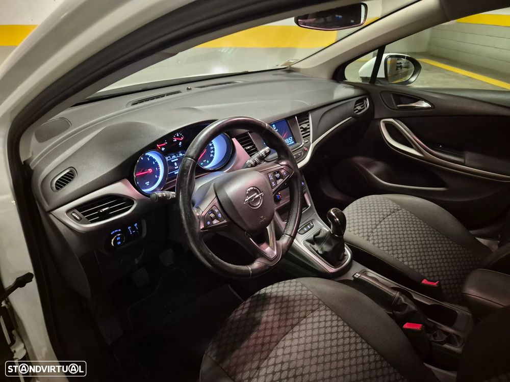 Opel Astra 1.0 Dynamic Sport S/S - 24