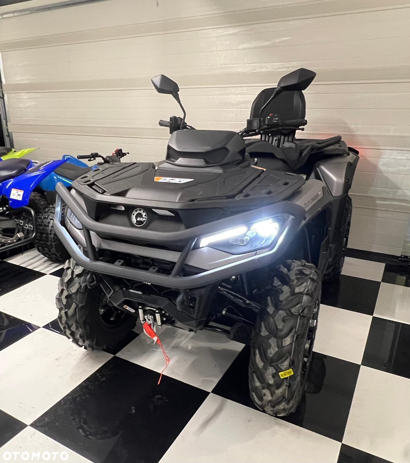 Can-Am Outlander - 5