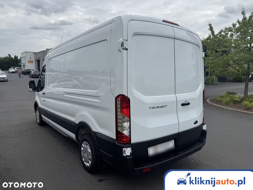 Ford Transit - 4