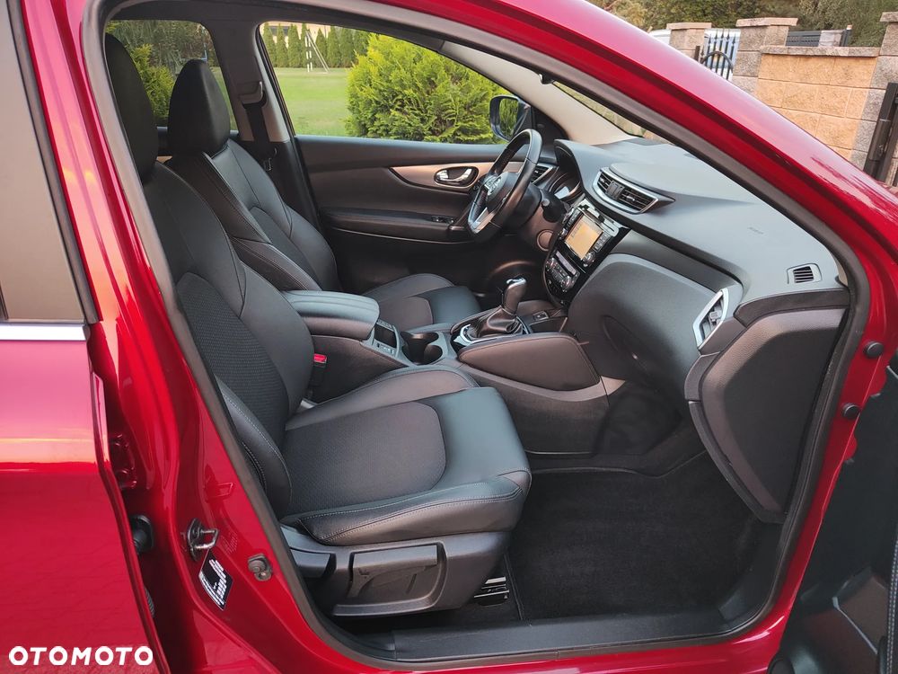 Nissan Qashqai 1.2 DIG-T Xtronic 360 - 28