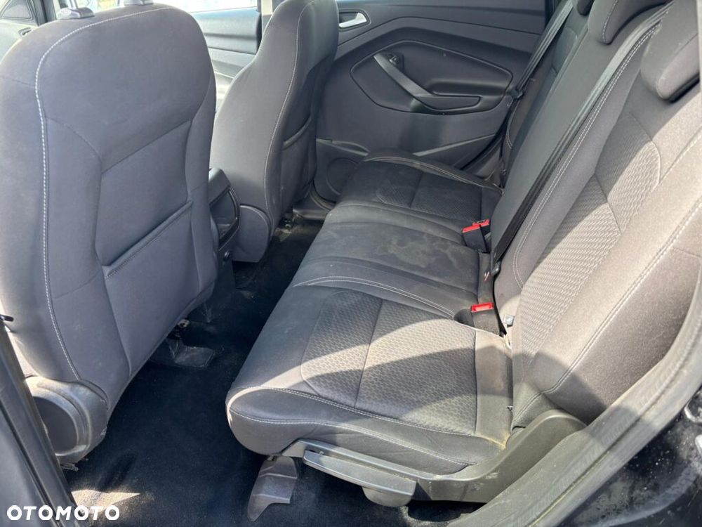 Ford Kuga 1.5 EcoBoost 2x4 Trend - 10
