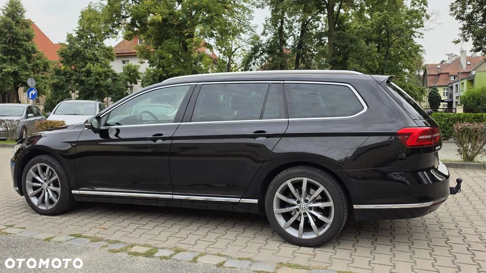 Volkswagen Passat 2.0 TDI (BlueMotion Technology) Highline - 3