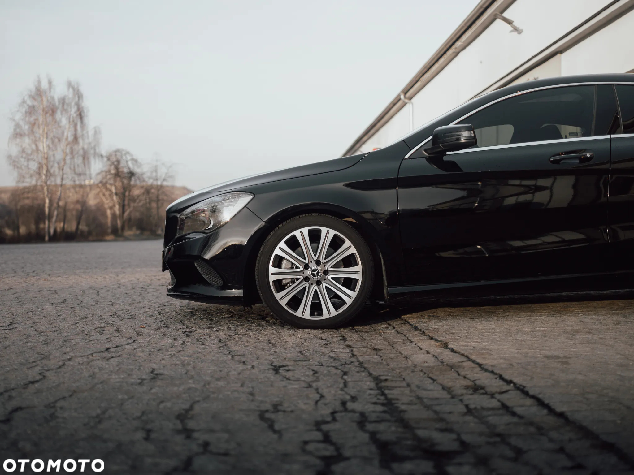Mercedes-Benz CLA 250 4Matic 7G-DCT - 3