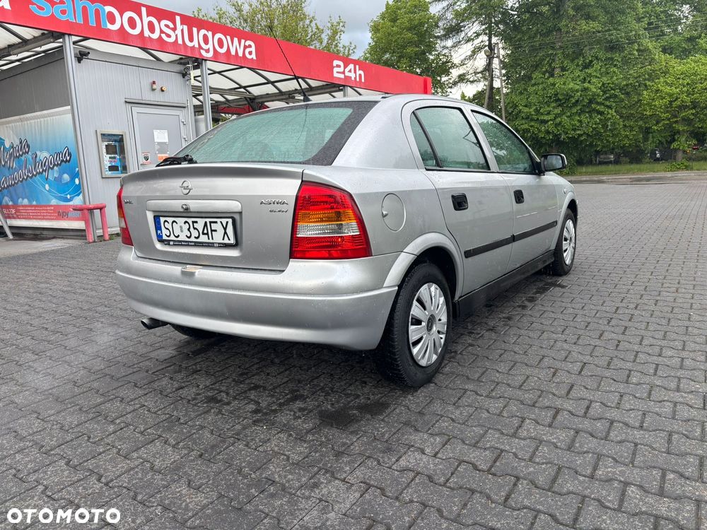Opel Astra 1.6 16V 100 - 3