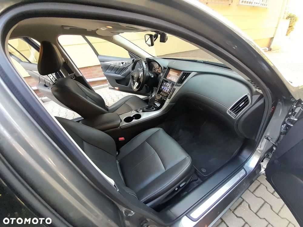 Infiniti Q50 2.0t Premium - 25