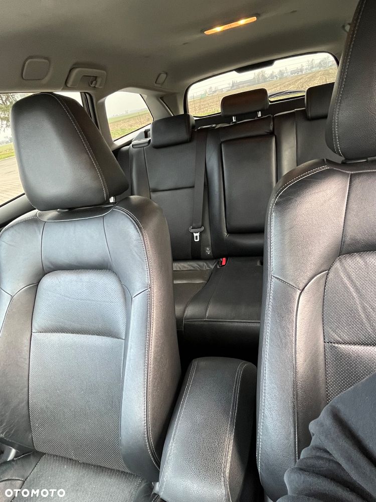 Toyota Auris ver-hybrid-135-prestige - 17