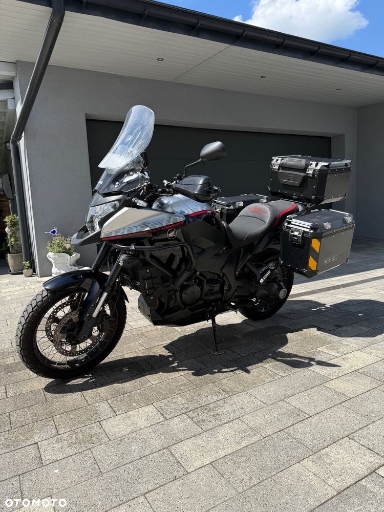 Honda VFR - 7