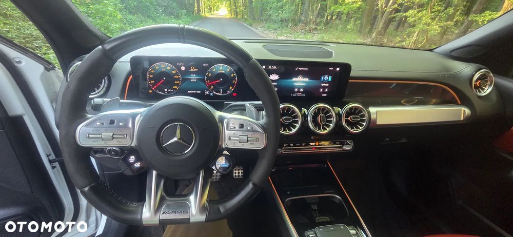 Mercedes-Benz GLB AMG 35 4-Matic - 39