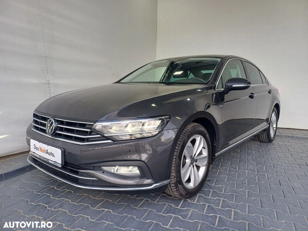 Volkswagen Passat 2.0 TDI DSG Highline - 2