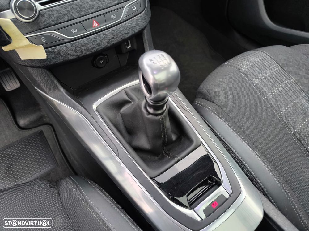 Peugeot 308 PureTech 130 GPF Stop & Start Allure - 48