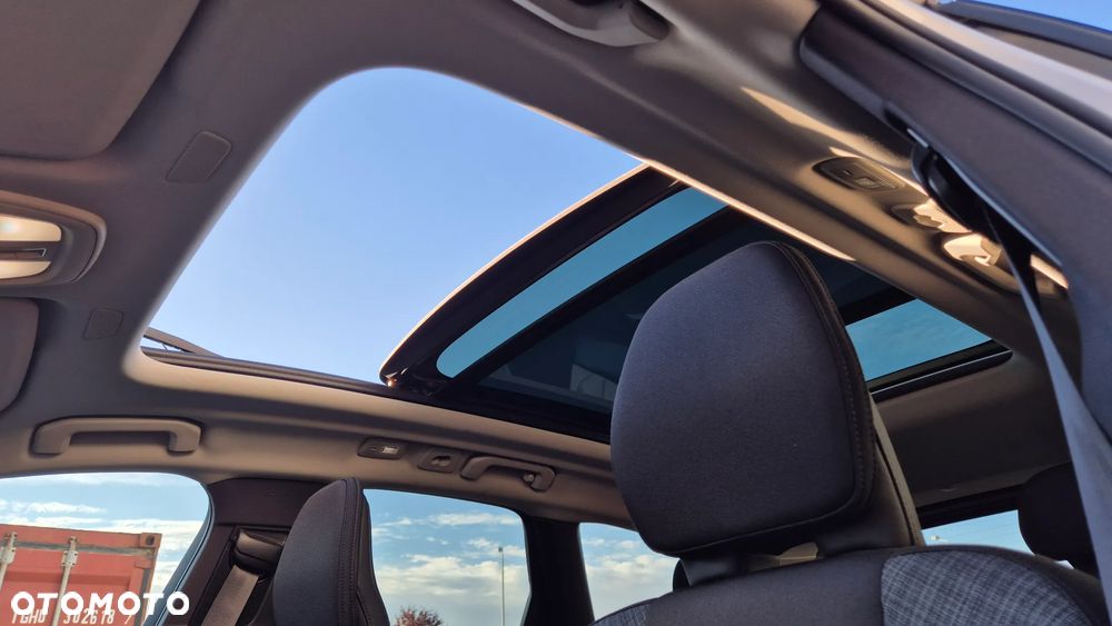 Volvo XC 60 T6 Plug-In Hybrid AWD Core - 22