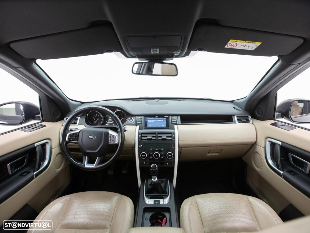 Land Rover Discovery Sport 2.0 eD4 SE - 8