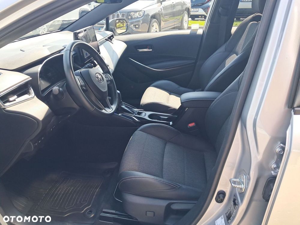 Toyota Corolla 1.8 Hybrid Style - 13