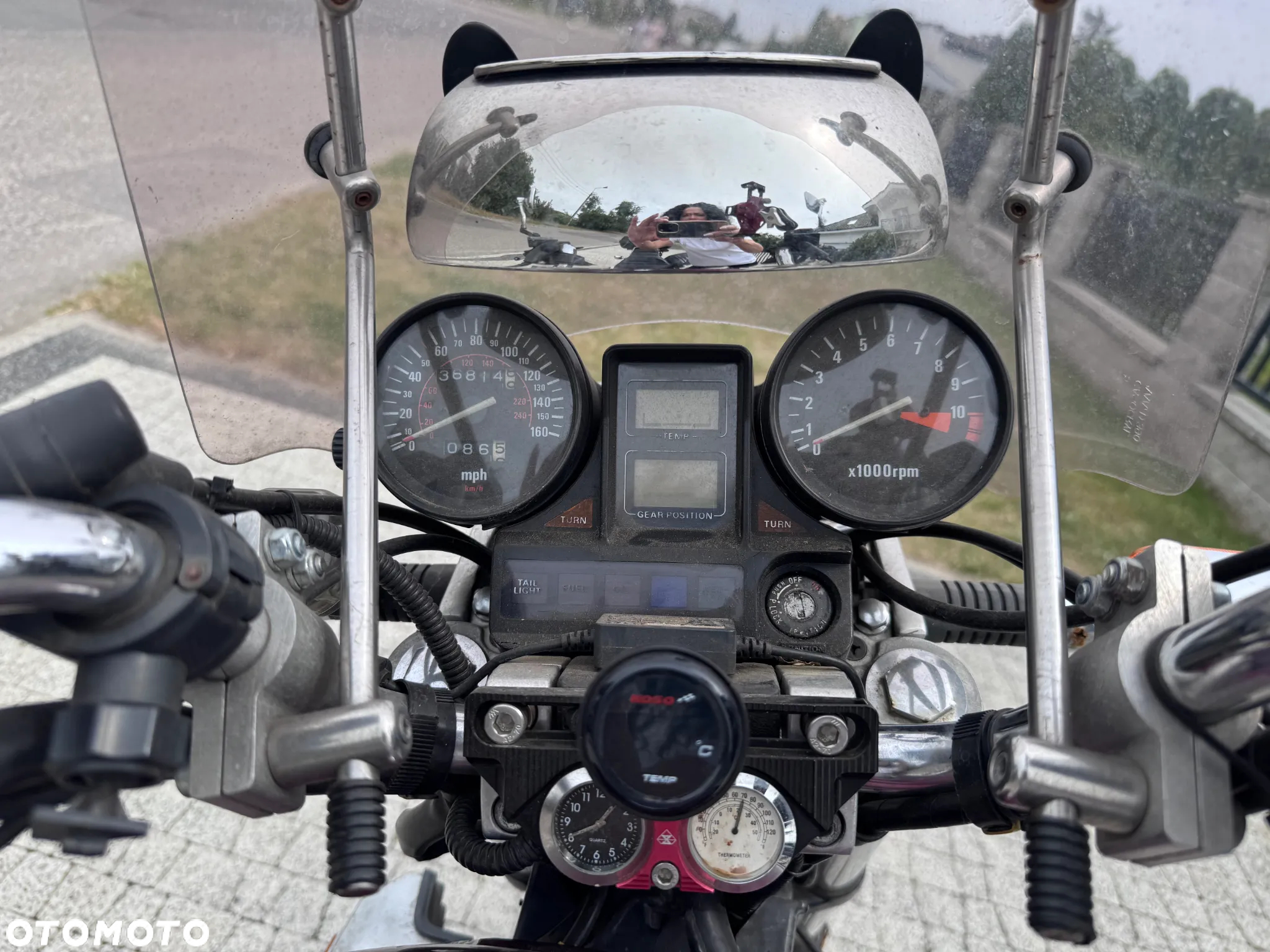 Honda VF - 7