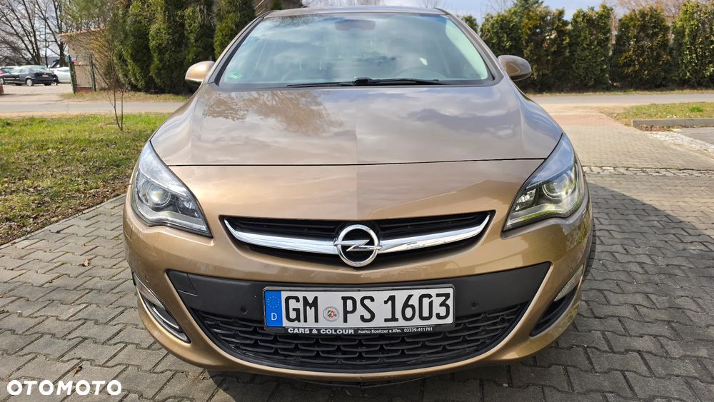 Opel Astra - 32