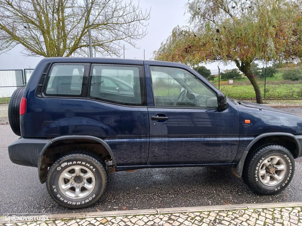 Nissan Terrano II 2.7 SLX - 1