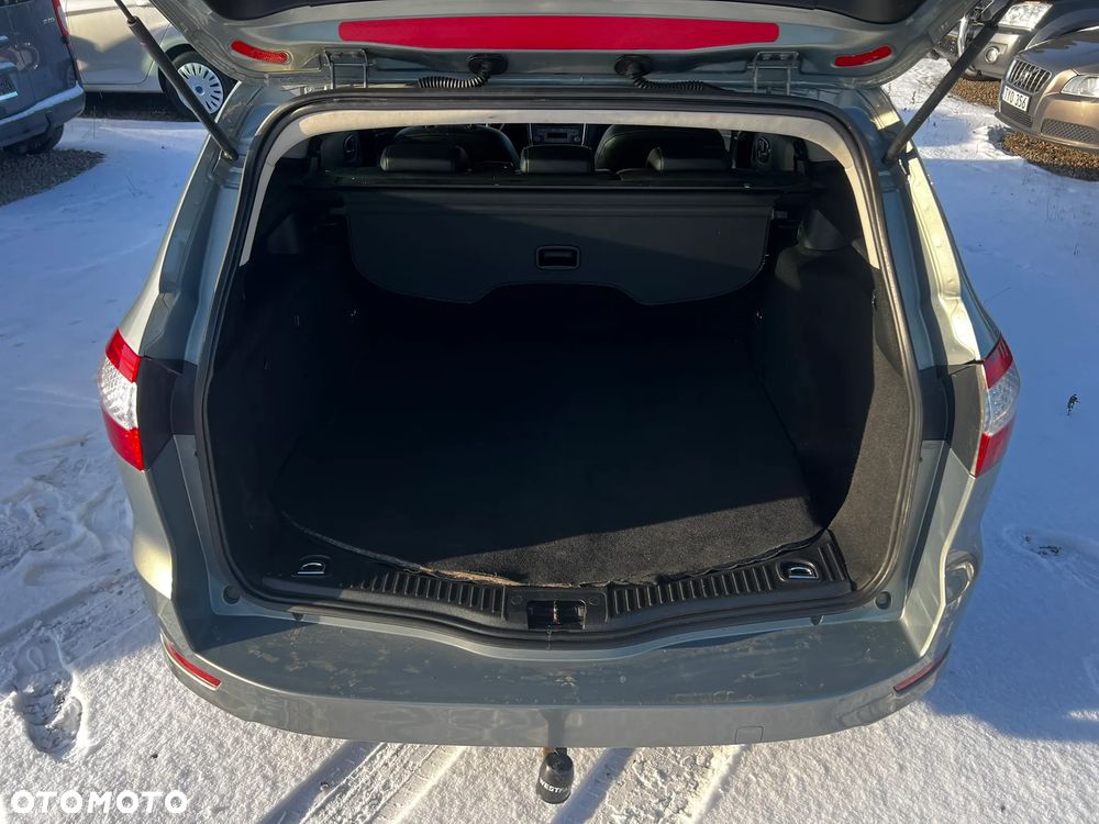 Ford Mondeo SW 2.0 TDCi Titanium X - 26