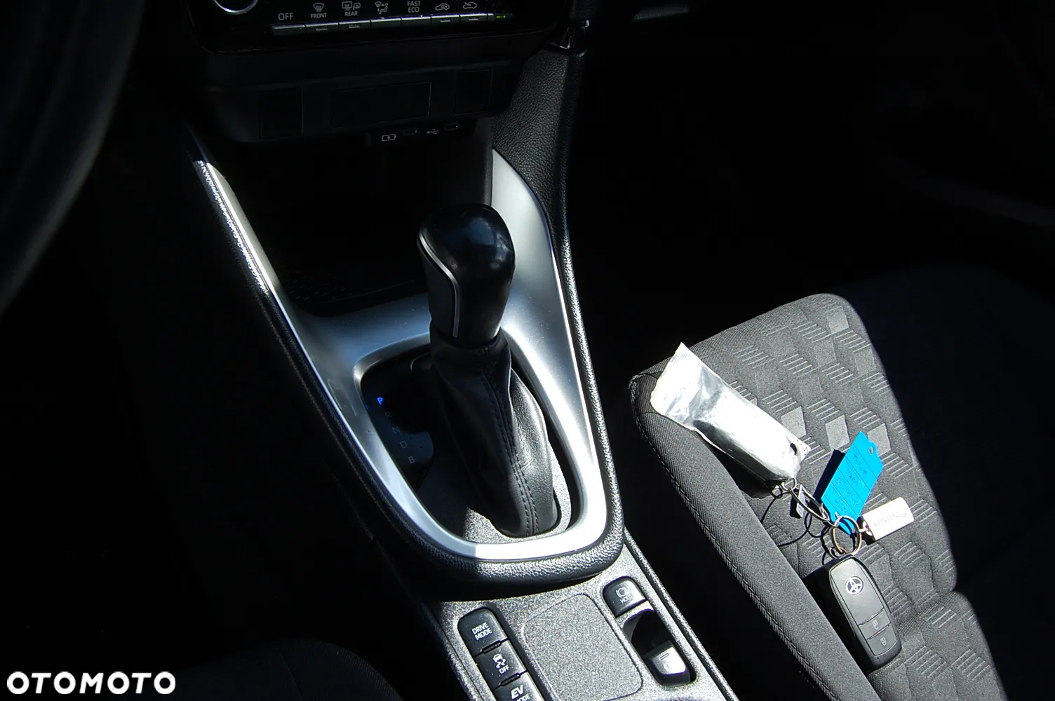 Toyota Yaris - 14