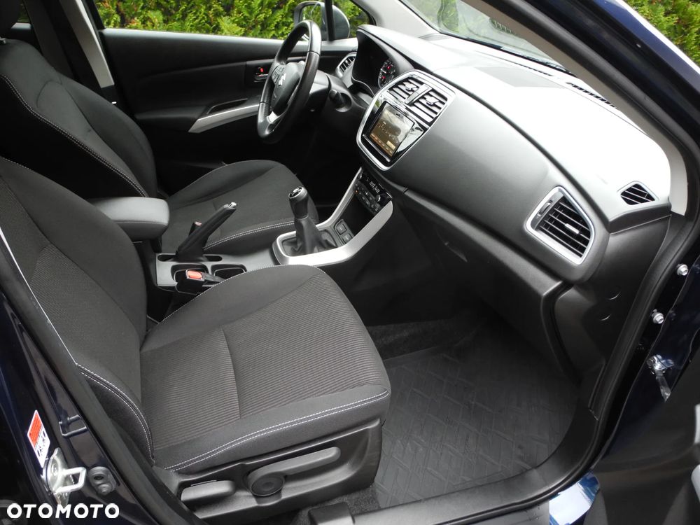 Suzuki SX4 - 17