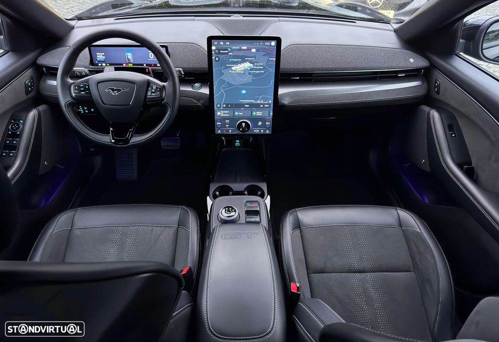 Ford Mustang Mach-E AWD GT - 6