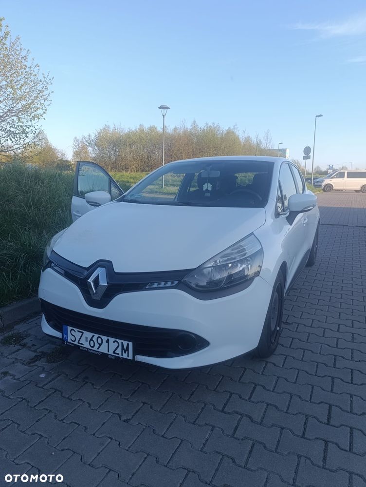 Renault Clio 1.2 16V 75 Life - 3