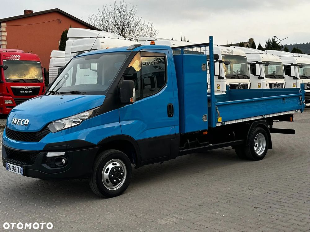 Iveco Daily 3.0 150KM/WYWROTKA/2016R/NISKI PRZEBIEG 143.960KM!/35C15/SKRZYNKA/WYJĄTKOWY KOLOR/BLIŹNIAK/KLIMA - 8