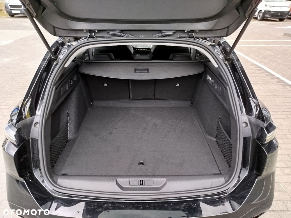 Peugeot 308 - 15
