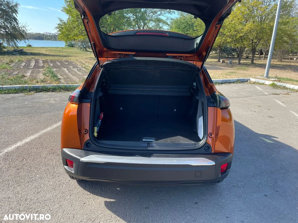 Peugeot 2008 e-2008 Active Pack - 13