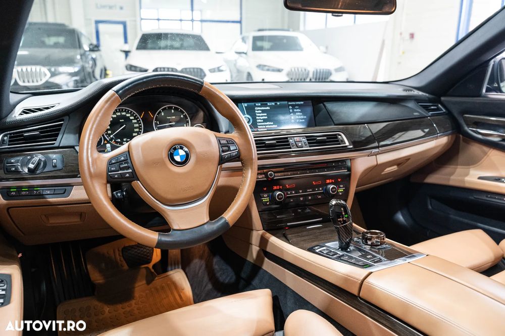 BMW Seria 7 740d xDrive - 6