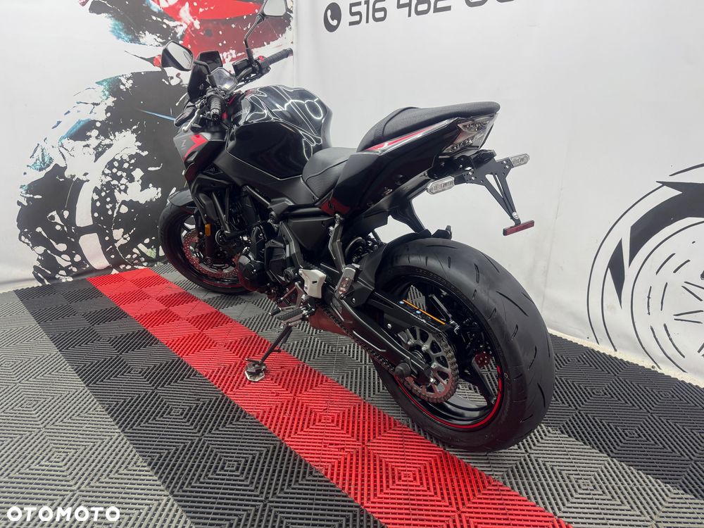 Kawasaki Z 650 - 5