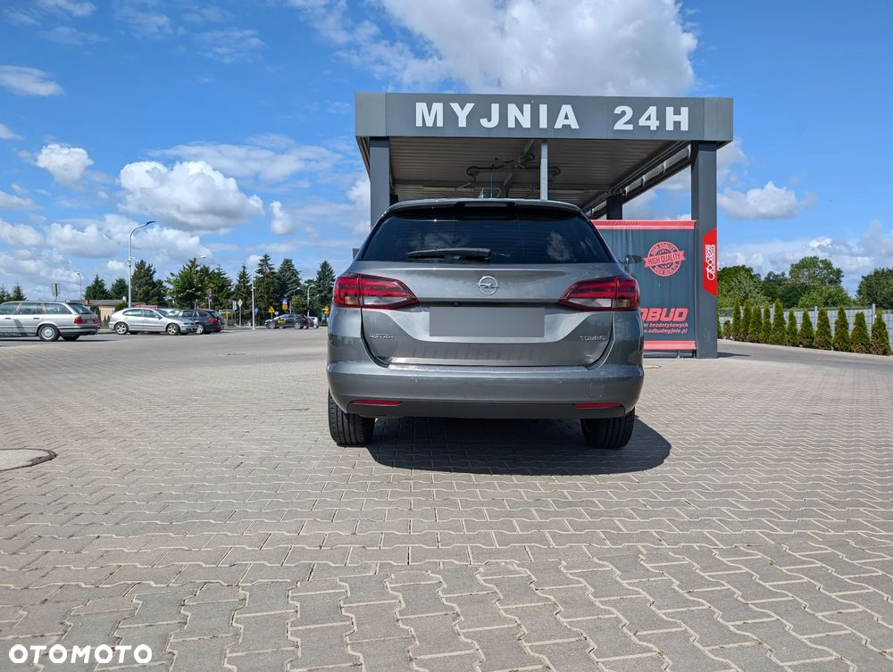 Opel Astra 1.4 Turbo Dynamic - 4