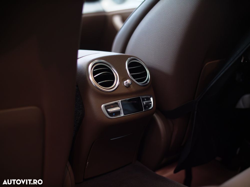 Mercedes-Benz E 220 d Aut. - 30