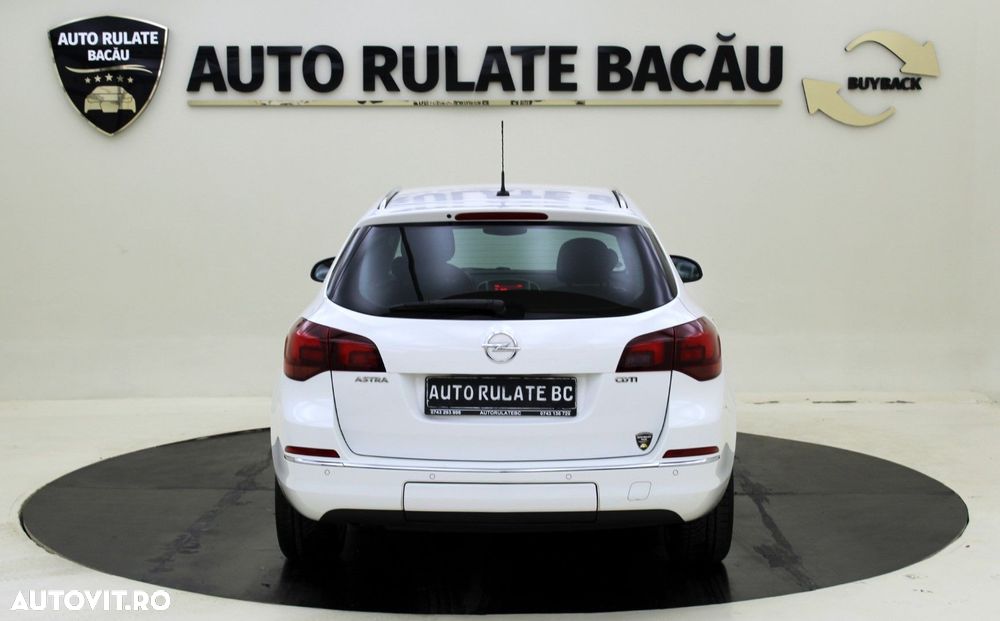 Opel Astra - 11