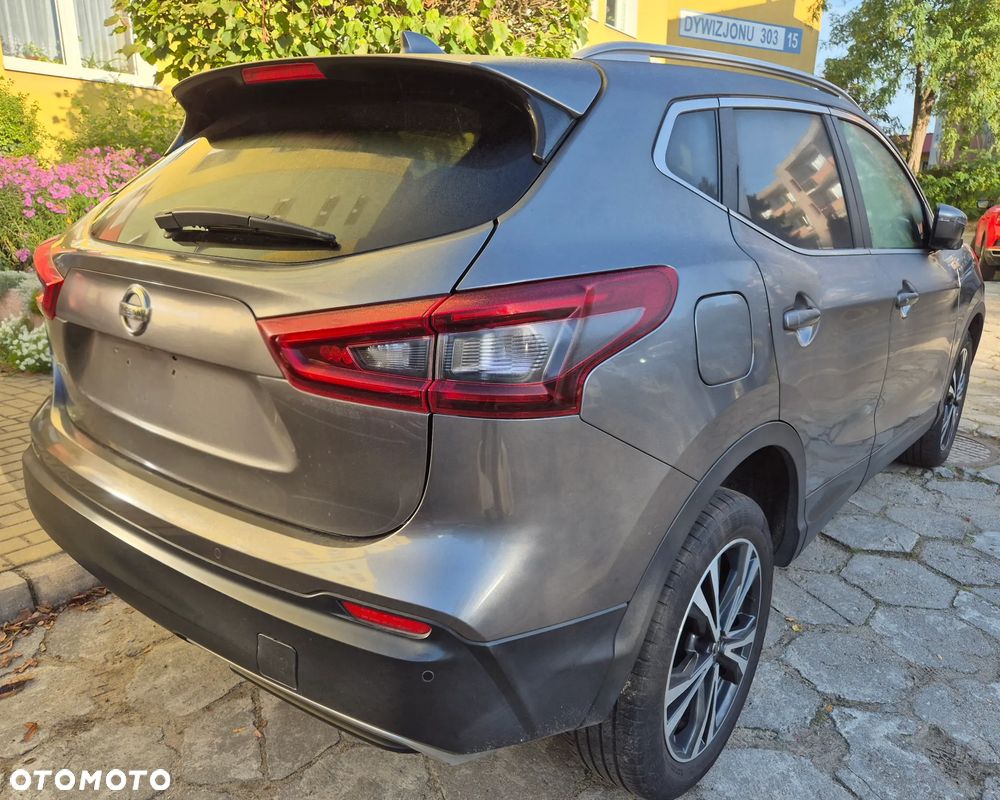Nissan Qashqai 1.3 DIG-T N-Connecta EU6d - 5