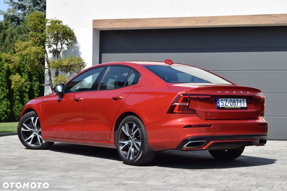 Volvo S60 T8 Recharge AWD Geartronic RDesign - 8